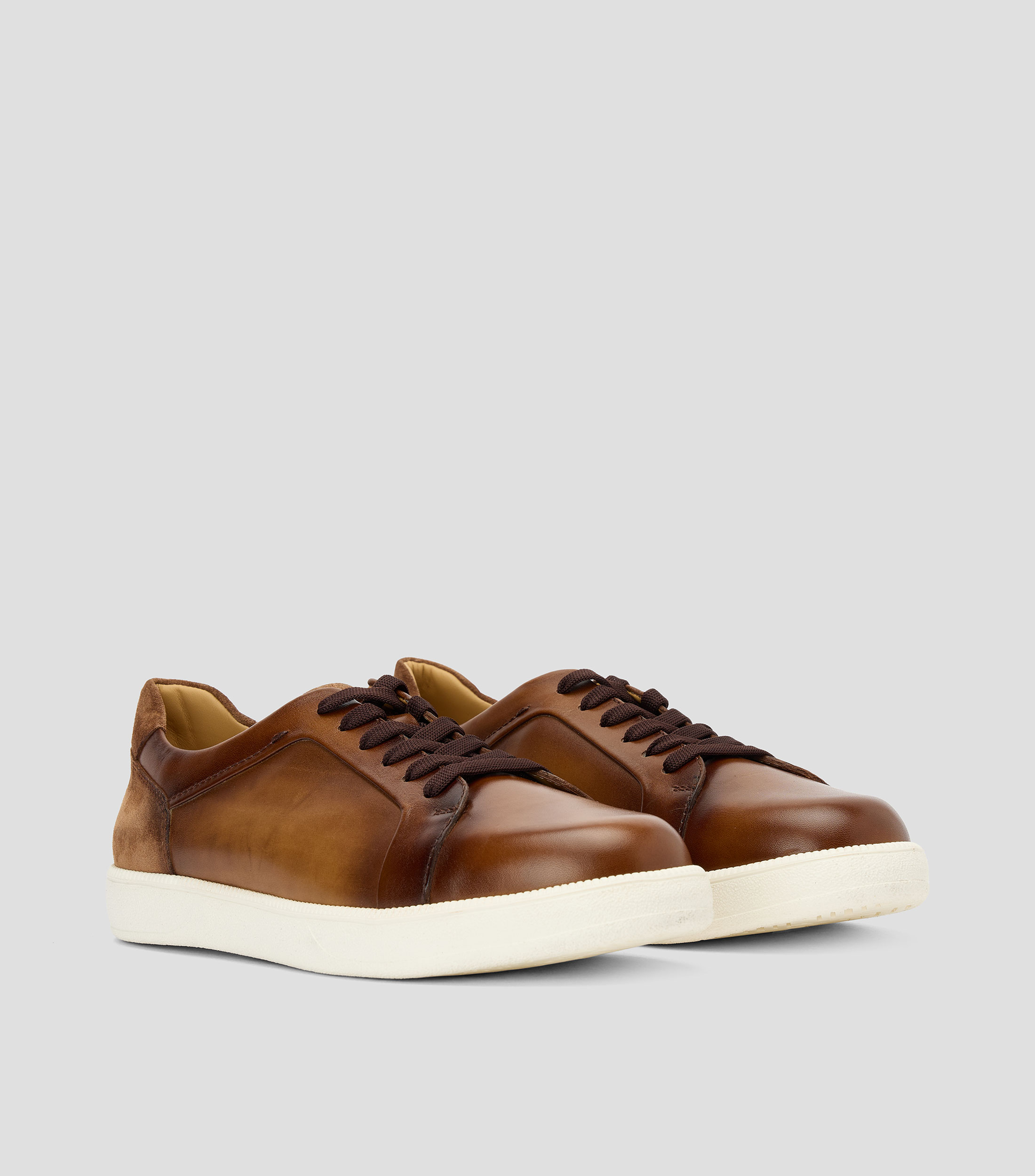 Tenis Casuales en Piel Hombre